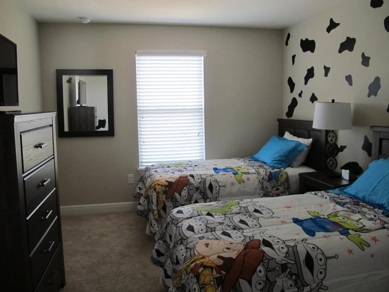 Solterra 5124 Villa Davenport